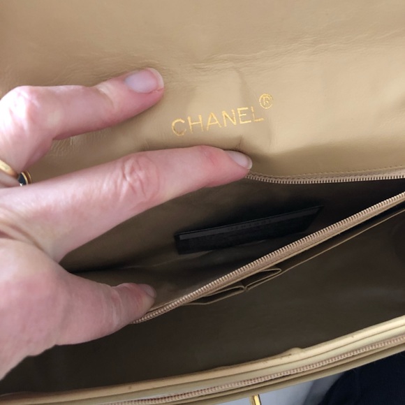 RARE Vintage CHANEL Full Flap Turnlock - INTERIOR - Picture 6 of 8